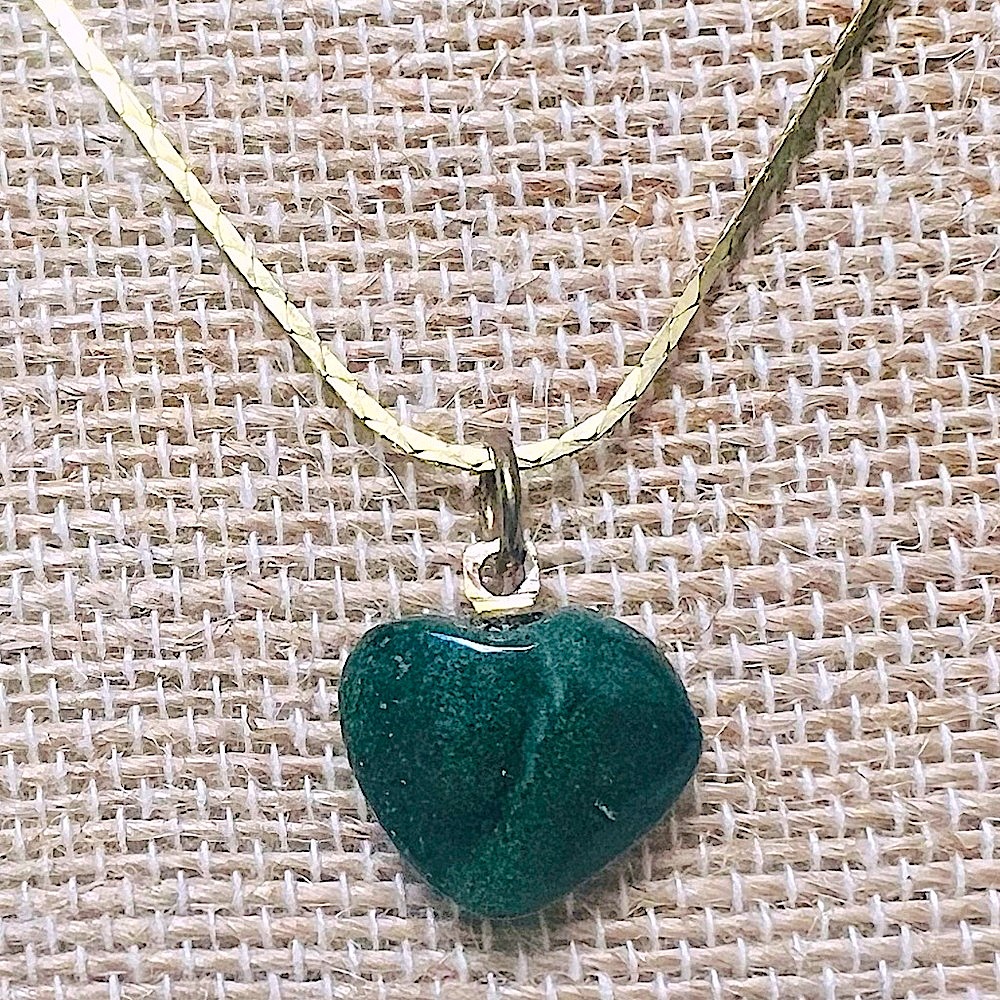 Elegant Gold Tone Necklace with Green Jasper Heart Pendant, 17” Chain, Pre-Loved